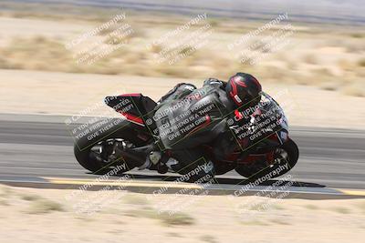 media/Apr-17-2025-Racers Edge (Thu) [[0a0c127f11]]/B Group/3-Session 2 (Turn 4 Inside)/